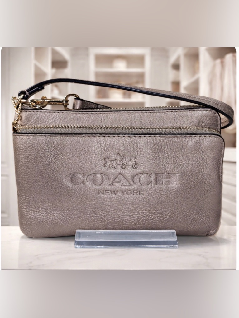 Coach New York Pebbled Leather Wristlet - Taupe